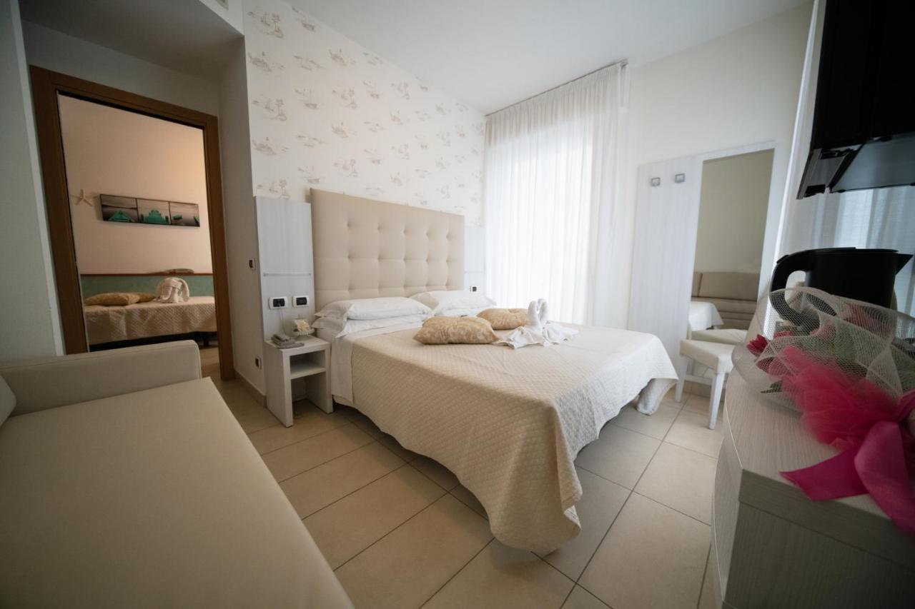 Hotel Abc Riccione Esterno foto