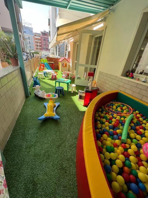 Hotel Abc Riccione Esterno foto